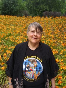 Sandra Lindow in a field